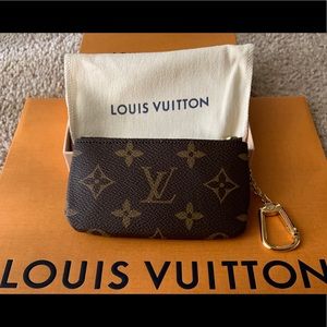 NWT Louis Vuitton Key Cles Pouch